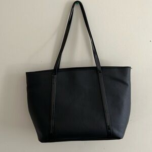 Black large tote purse